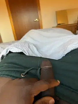 Stripchat Live Sex Cam of Julesgram