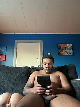 Stripchat Live Sex Cam of Kingstrokezxx