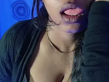 Stripchat Sex Cam of Your_Devika