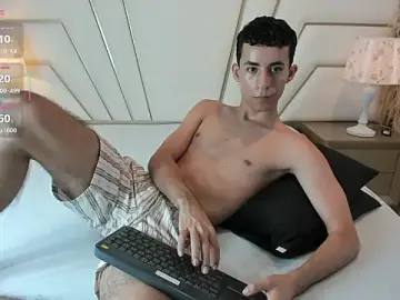 Stripchat Live Sex Cam of Zahir_Ashar