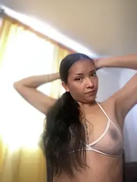 Stripchat Sex Cam of baby_lizy