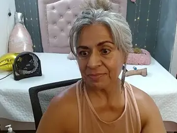 Stripchat Live Sex of lalisha_96