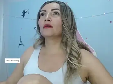 Stripchat Best live sex cam show of nanis_milf