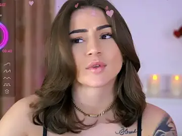 Stripchat Free Porn Cam of AishaSins