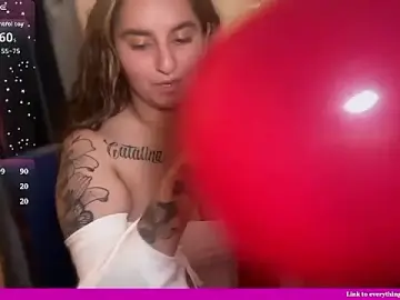 Stripchat Best Webcam of mamifresita