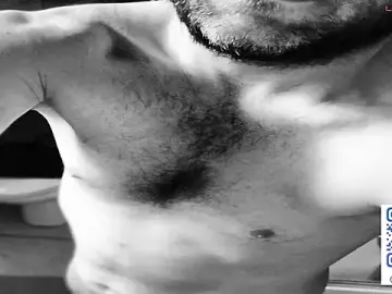 Stripchat Free Porn Cam of mr-k-quinn-x