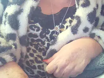 Stripchat Nude Webcam of Playful_MILF_Demi