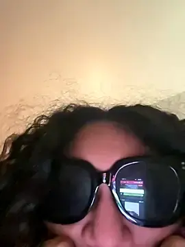 Stripchat Watch Live Sex Cams of Elixirligth