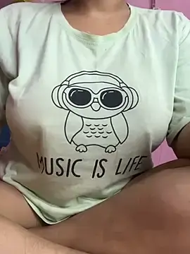 Stripchat Nude Webcam of Hot-AngoriBhabhi