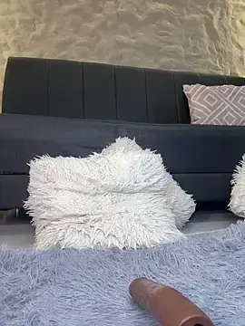 Stripchat Adult Webcam of Isa__Blanc