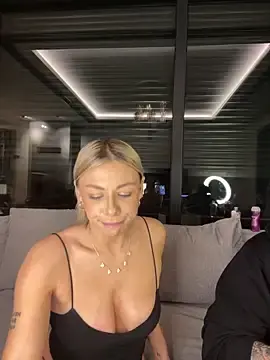 Stripchat Nude Webcam of SexOnMyLvL