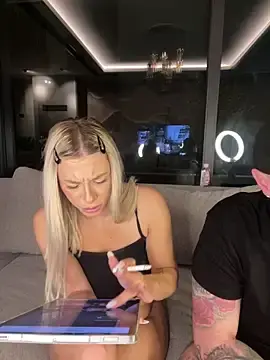 Stripchat Sex Cam of SexOnMyLvL