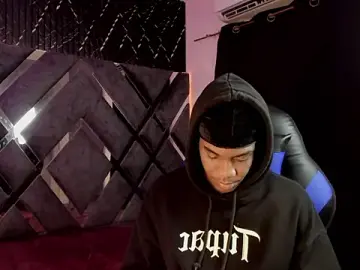 Stripchat Live Sex of axel_silva4