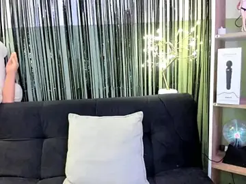 Stripchat Nude Webcam of lilly_sweett