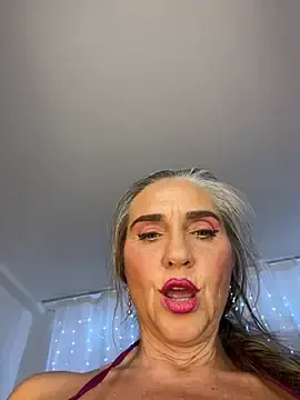 Stripchat Free Porn Cam of Alimela