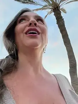 Stripchat Sex Cam of Alimela