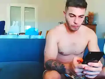 Stripchat Live Sex Cam of Elkafit28