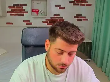 Stripchat Watch Live Sex Cams of DaxGreer