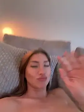 Stripchat Best live sex cam show of StracciaStella-