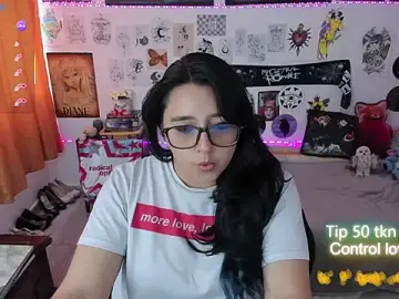 Stripchat Live Sex of Cherry_blush_