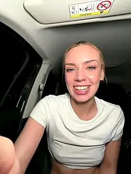 Stripchat Sex Cam of HopeHeaven