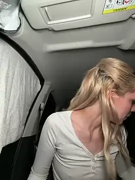 Stripchat Best Webcam of HopeHeaven