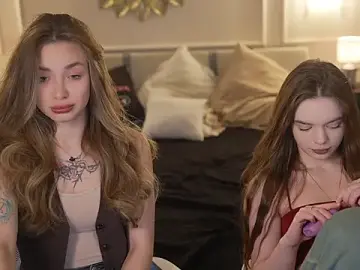 Stripchat Free Live Porn of Zlata_Sky