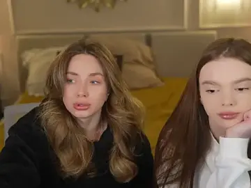 Stripchat Nude Webcam of Zlata_Sky