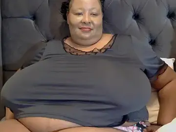 Stripchat Adult Webcams of nancy111