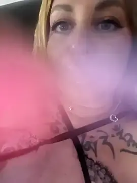 Stripchat Best Webcam of MiaMooly