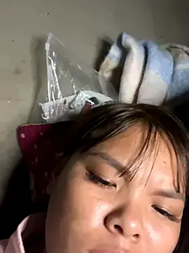 Stripchat Adult Webcam of hello-cute