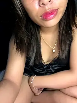 Stripchat Adult Video Chat of hello-cute