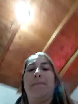 Stripchat Sex Chat of Iris_love18