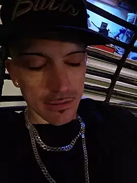 Stripchat Free Live Porn of Twist_N_Tease