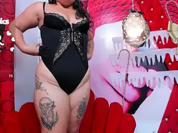 Stripchat Live Sex Cam of carolina_canndy