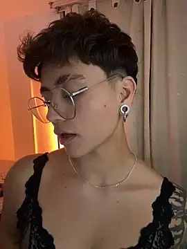 Stripchat Sex Cam of Chriss_gomez2