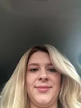 Stripchat Best live sex cam show of Love_Bri