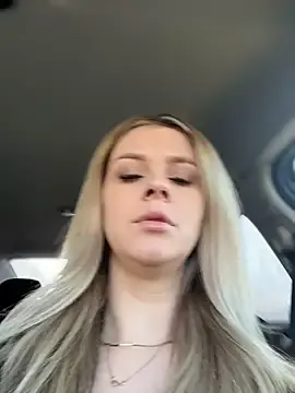 Stripchat Live Sex Cam of Love_Bri