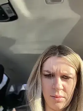 Stripchat Best Webcam of Love_Bri