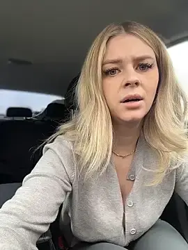 Stripchat Live Sex Cam of Love_Bri