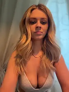 Stripchat Best live sex cam show of Love_Bri
