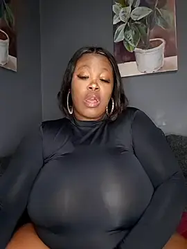 Stripchat Sex Cam of SWEETDOLLY29XX