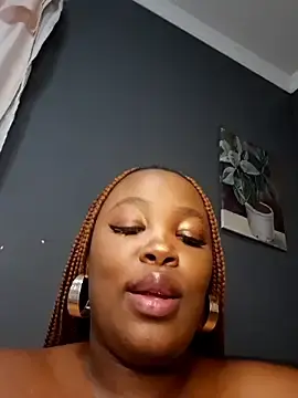 Stripchat Live Porn of SWEETDOLLY29XX