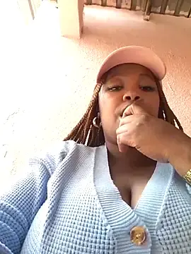 Stripchat Free Porn Cam of SWEETDOLLY29XX