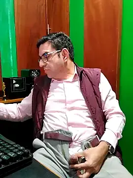 Stripchat Live Porn of FernandoReuterG