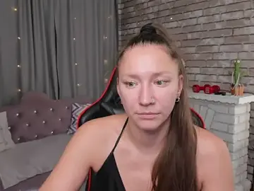 Stripchat Sex Cam of SarahCoksss