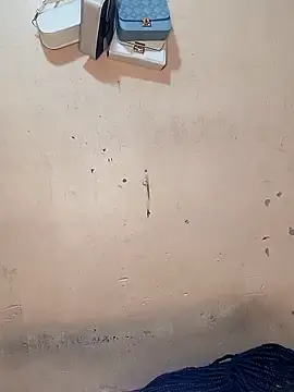 Stripchat Live Sex Cam of Swit_virgin22