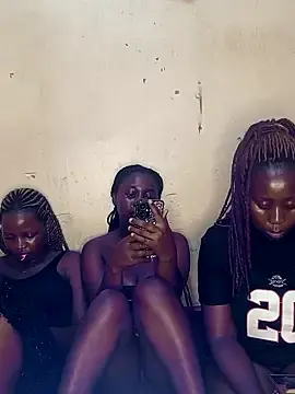 Stripchat Sex Cam of Swit_virgin22