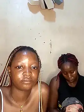 Stripchat Adult Webcam of Swit_virgin22