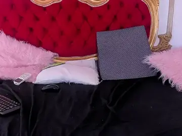 Stripchat Sex Cam of Cristal_Bons